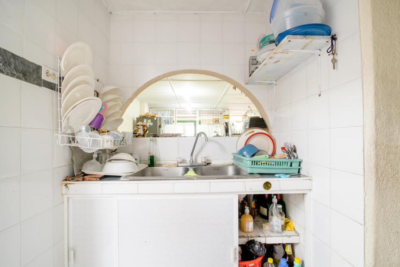 Habitacion Privada En Casa De Mis Padres バランキージャ エクステリア 写真